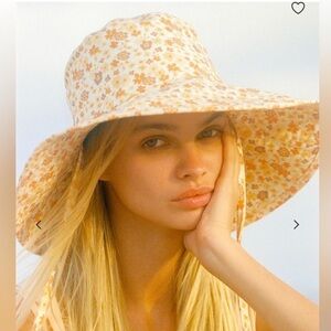 Lack of Color Holiday Bucket Hat- Floral